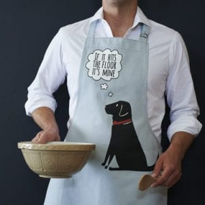 black-labrador-apron